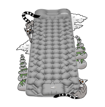 Matelas gonflable Coziya® Gris Céleste - compact comme une bouteille d'eau